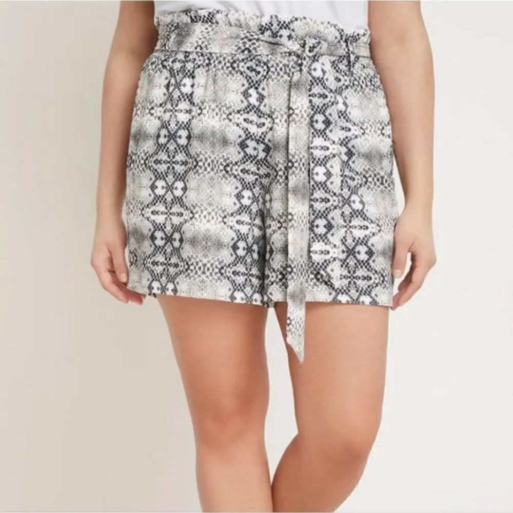 Eloquii Soft Paper bag waist shorts